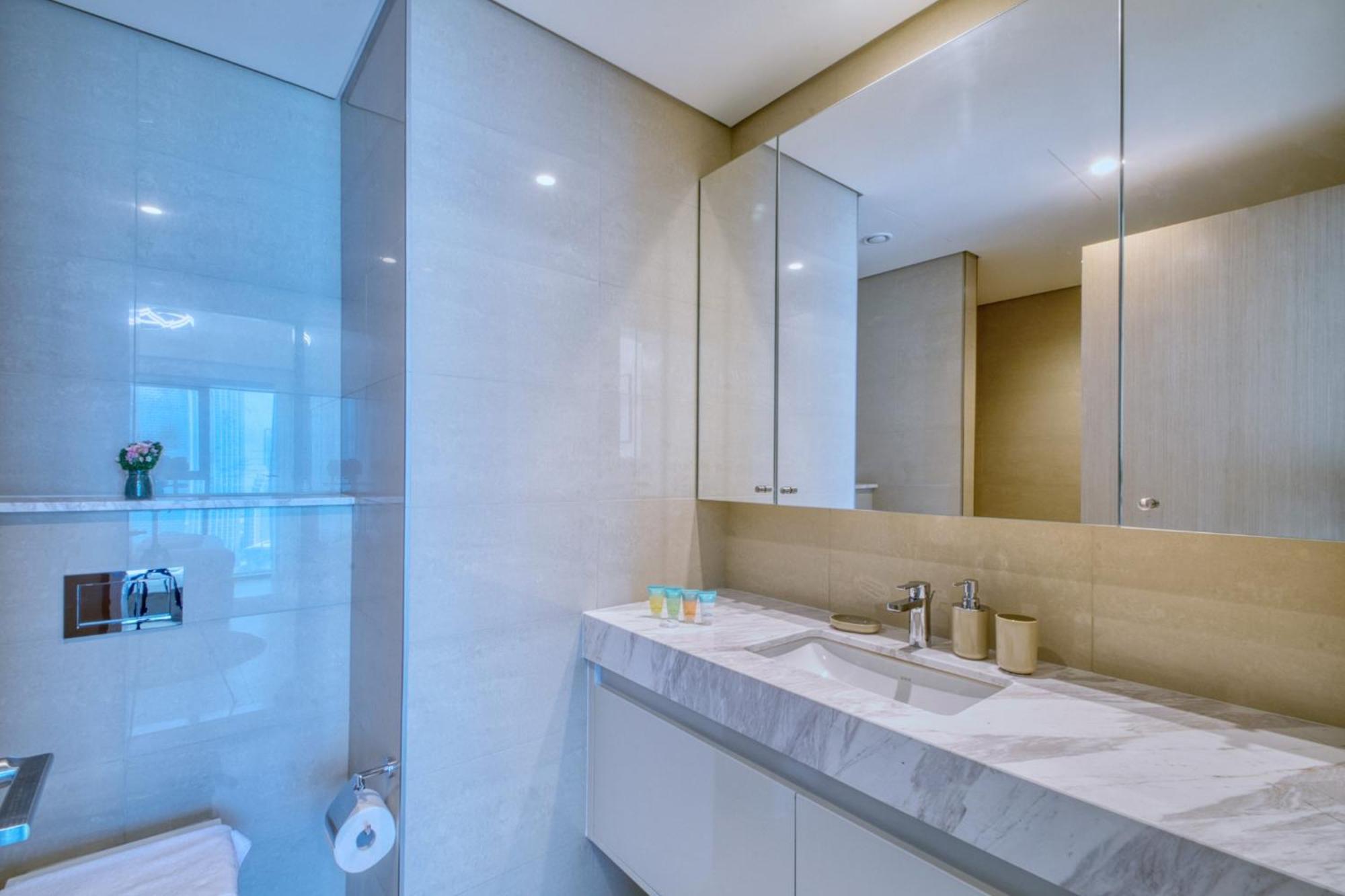 Full Burj Khalifa & Fountain View, 3-min To Mall, High Floor, Burj Royale By Emaar * Dubai