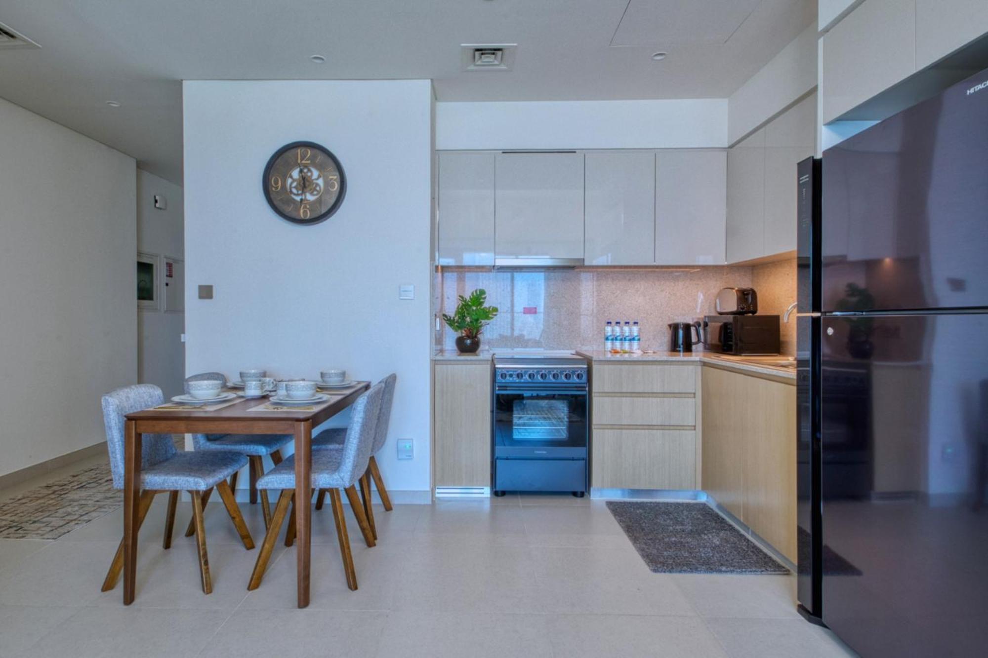 Apartment Full Burj Khalifa & Fountain View, 3-min To Mall, High Floor, Burj Royale By Emaar